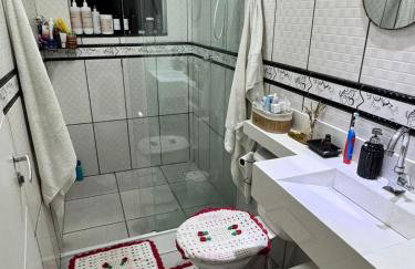 Casa da Maga com piscina no Jd Cataratas Foz - Foto 5