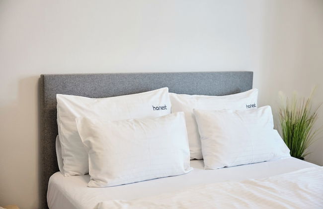 Honest SMICHOV - Foto 9