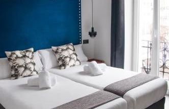 Valencia Apartamentos Goya - Photo 44