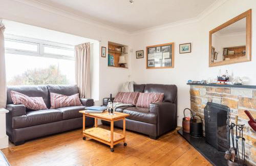 Old Coastguard Cottage with uninterrupted sea views - Foto 8