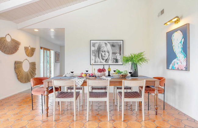 Dume Point by Avantstay Tennis + Pool in Malibu - Photo 11