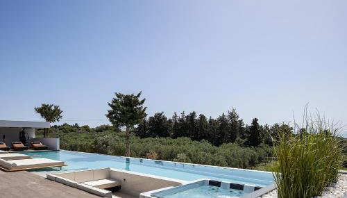 Versante Rousso - Modern Living in Nature's Embrace by etouri - Foto 2, sunbed