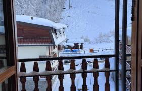 Facing the Sestriere Ski Slopes - Foto 24