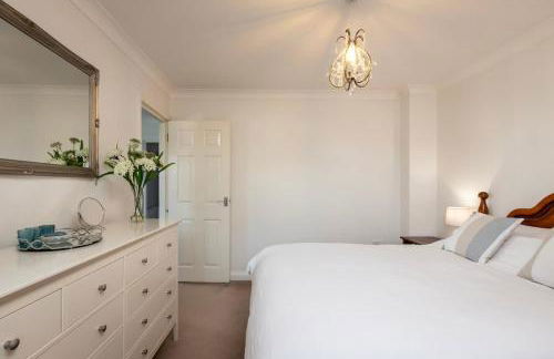 Fabulous High Street Townhouse With Stunning Views & Parking at 'Eagles Nest' - Foto 5