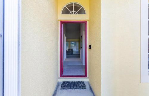 SERENE & ATTRACTIVE 3BR HEATED POOL/SPA HOME - Photo 38