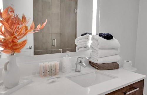 High Floor Unit Heart Of Miami with pool and gym - Foto 28