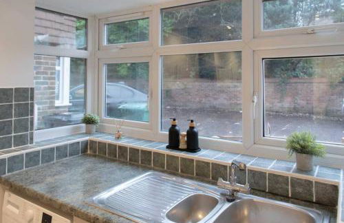 Spacious House in Brighton with large garden and free parking - Foto 23