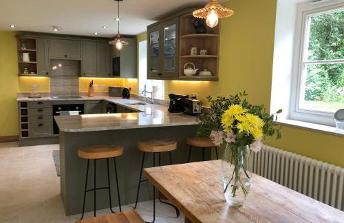 Little Grey Barn - Photo 1