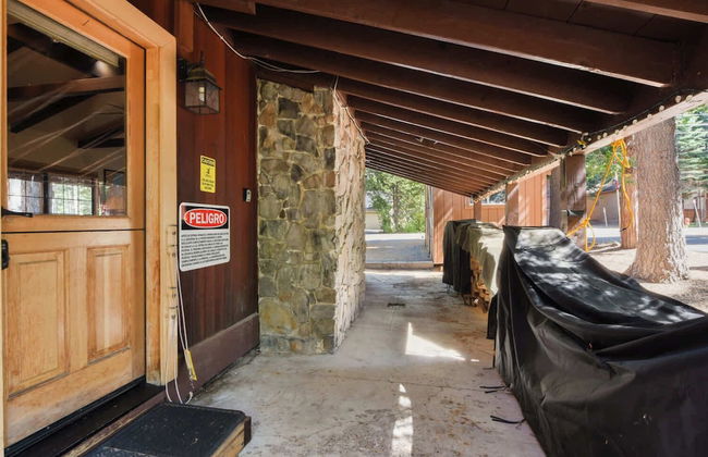 Elm Street Getaway Sleeps 8! - Foto 26