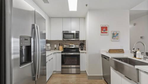 Urban Oasis - Balcony, Free Parking, Views, Gym - Foto 3