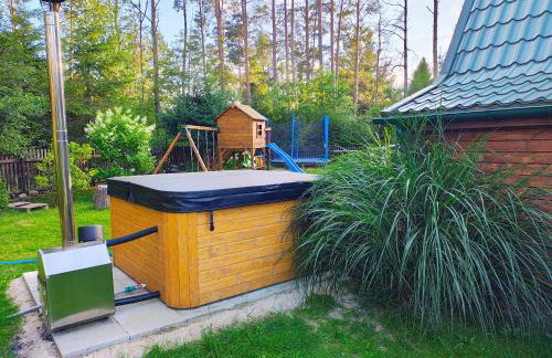 Chatka Baby Jagi - Domek z balią i kominkiem w lesie pośród jezior - Foto 6