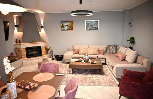 George Living House - Photo 8