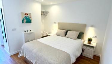 Modern apartment with pool and balcony - Photo 4