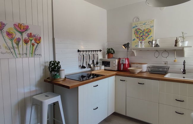 Stunning 2-bed House in Jezera With Sea Views - Photo 7