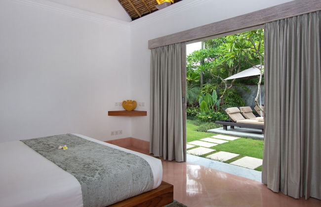 Serene Villas - Photo 7