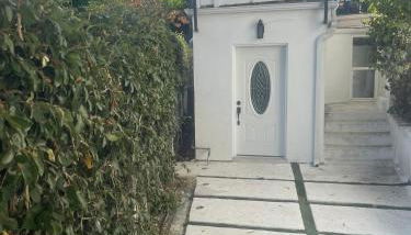 UCLA Thurston - Foto 4