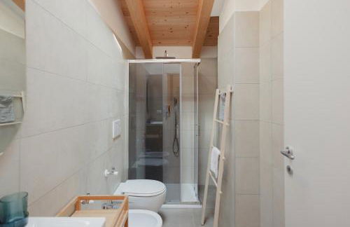 GoHost - The Corridor near the Station - Foto 17