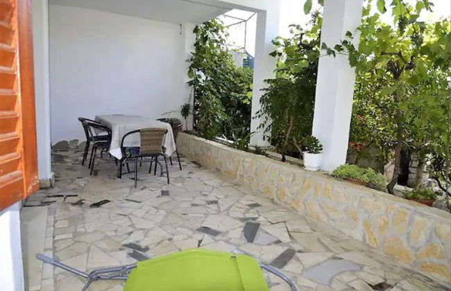 Beachside Apartment - Sleeps 5, Parking & Views - Foto 30