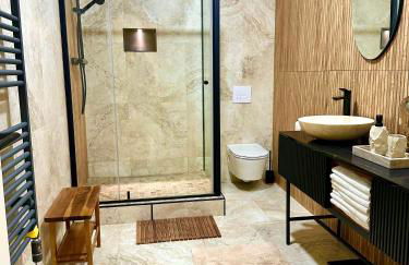 Sanierte 5 Zimmer Luxus Standard Apartment auf 350qm - Foto 25