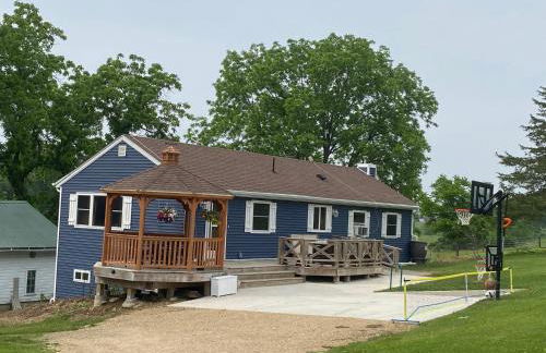 The Farmhouse ranch with lower level suite - Foto 1