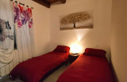 Case sul ruscello - Foto 54