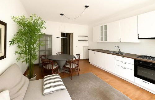 Milan Porta Venezia Shopping, metro, and comfort - Photo 7