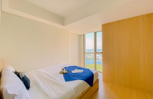 Good Place And Modern 1Br Gold Coast Apartment - Foto 2