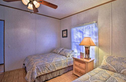 Spacious Utopia Family Home w/ Hill Country Views - Foto 16