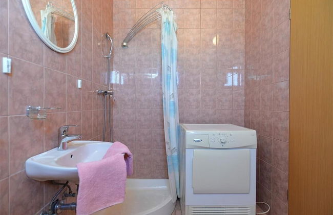 Spacious Apartment in Peroj With Terrace - Foto 15