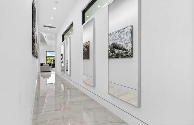 Exclusive Indio Villa Pool, Hot Tub, Putting Green Sleeps 18 Bravo #6 - Foto 25