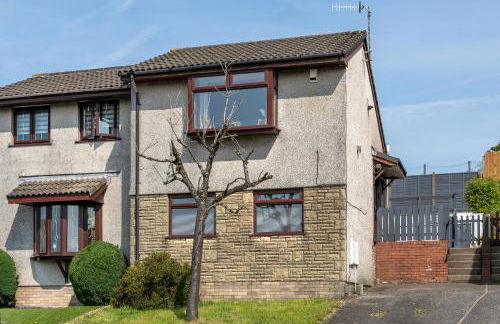 Parking - Garden - Views - M4 Work Stay - Photo 40