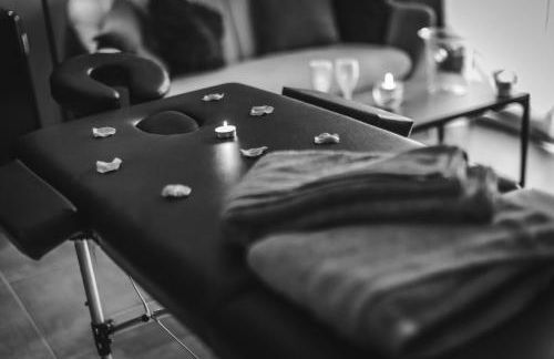 Eden House, Cocon sensuel et romantique avec jacuzzi - Foto 13