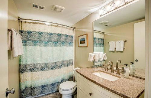 The Frequent Flyer - Photo 5