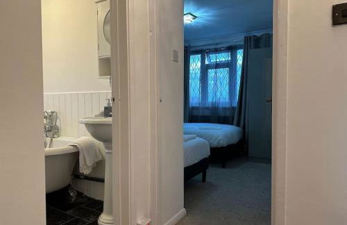 Spacious 4 bedroom house - Foto 8