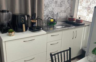 KIT com Ar cond - 5 min do aeroporto - Foto 7