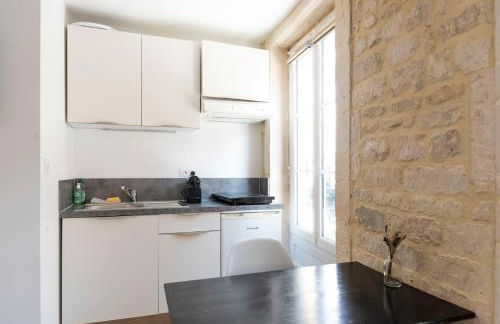 Charmant studio en plein coeur du centre-ville - Photo 12