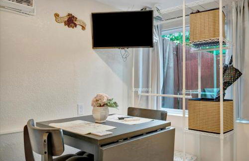 Quiet Studio Near Busch Gardens with Fenced Yard and BBQ - Foto 5