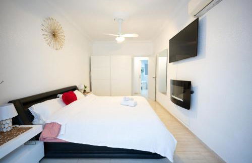 Alma Brizo Suites - Photo 9