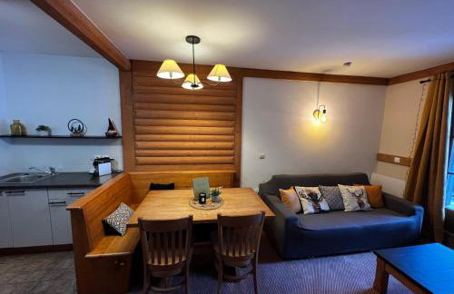 Arc 1950 - Auberge Jérôme - 4 à 6p - 1 chambre et 1 coin montagne séparé - Photo 4