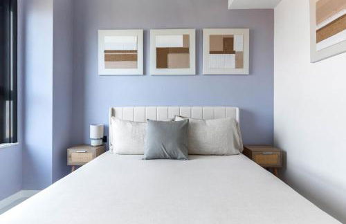 Penthouse Duplex with TOP Views! - Photo 25