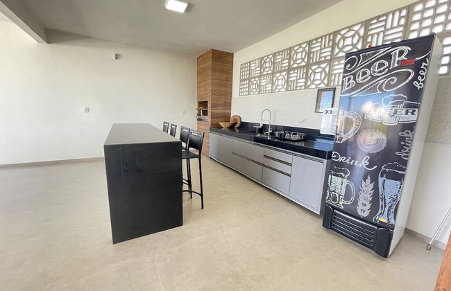 Casa COMPLETA com Piscina 1 Min da Praia - Foto 24