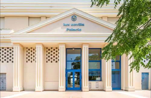 Estudio moderno con parking, frente al Palacio de Congresos - Foto 24