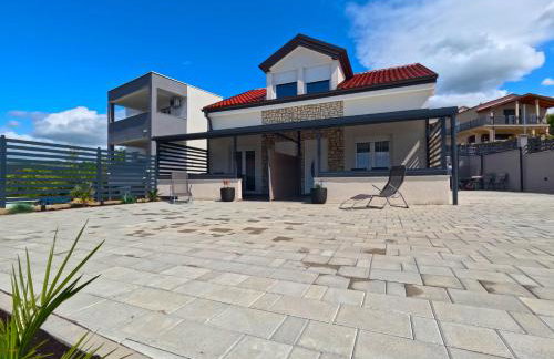 Apartmani Mia i Josip - Foto 51