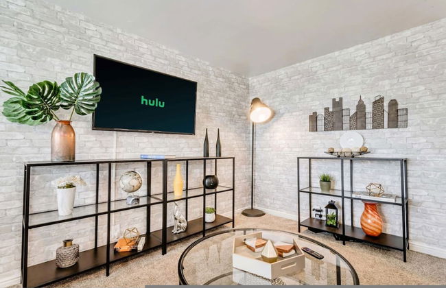 Convenient 2BR Apt w Parking Near Downtown SLC - Foto 3