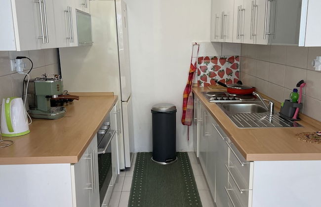 Large Modern 75m2 Flat and Free Parking - Foto 11