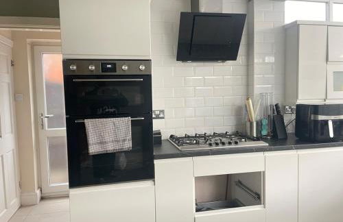 Spacious 4BR near Nec,Bhx, M6-M42 with Parking - Foto 13