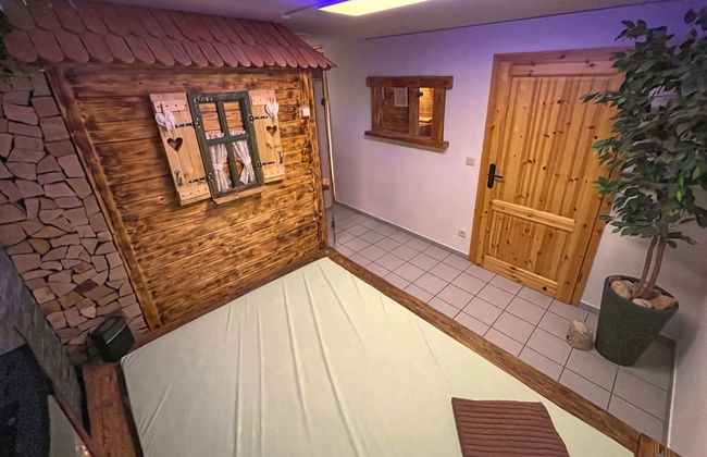 Holiday Home With hot tub - Photo 19