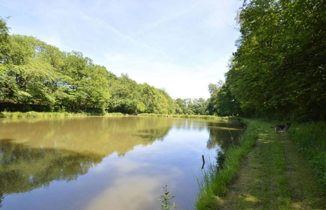 Idyllic Lakeside Cottage - Foto 35