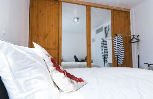 2BR House Near Excel, O2, City Airport, 3 DLR Lines - Foto 9