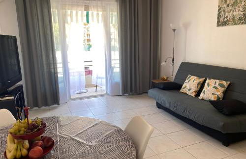 Charming apartment in the centre of Cannes - Foto 4